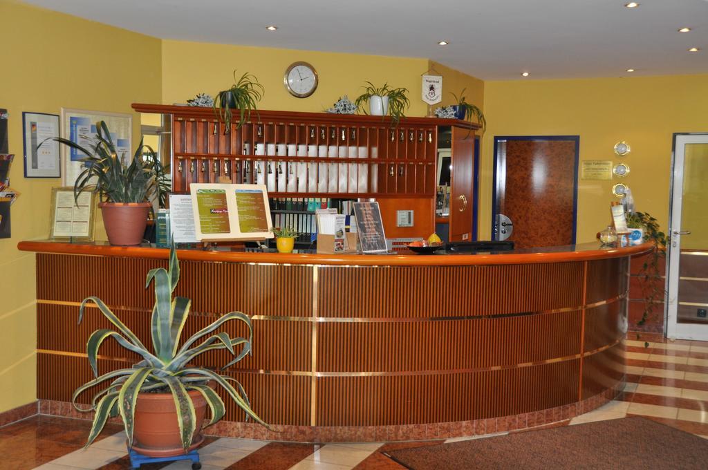 Hotel Falkenstein 팔켄슈타인 외부 사진